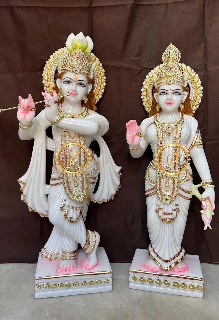Radha Krishna statue pair