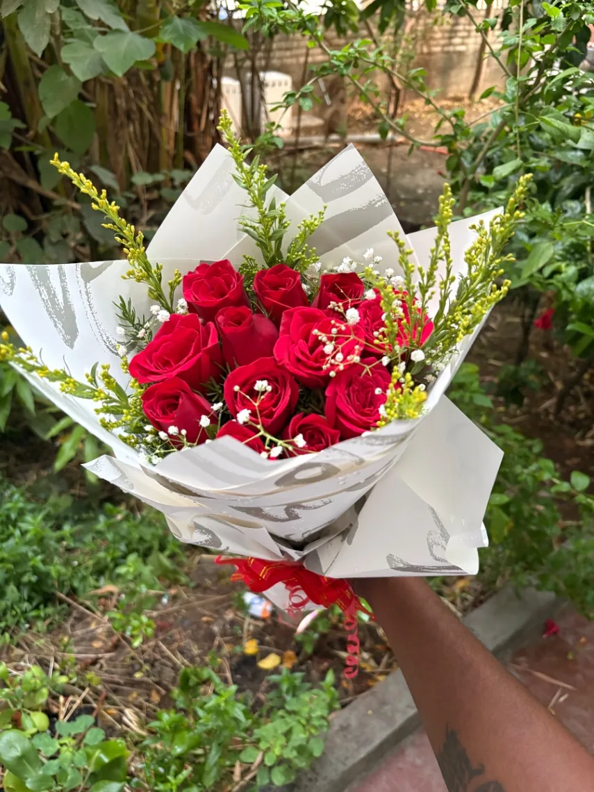 Classic Red Rose Bouquet