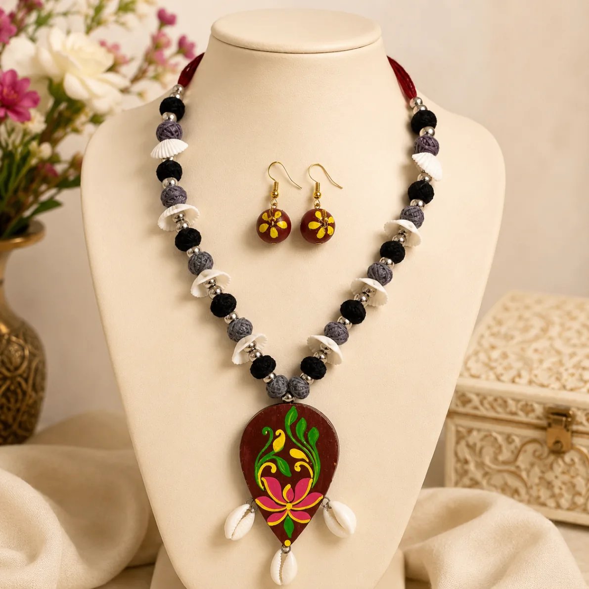 Hand Painted Floral Cowrie Shell Necklace Set