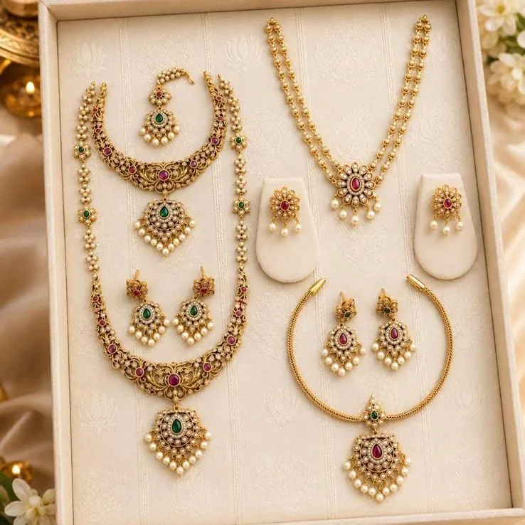 Vilakshana jewelleries